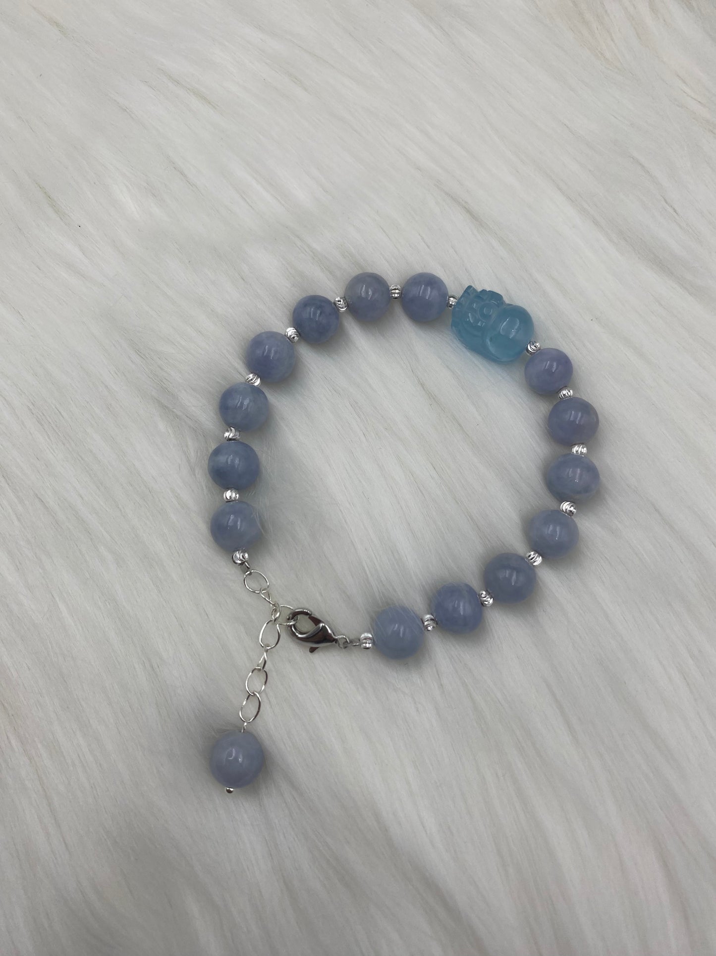 Yanzi Jade Bracelet with Aquamarine Pixiu